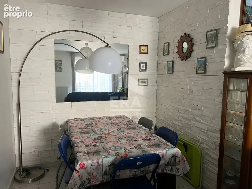 Appartement à VILLEFONTAINE