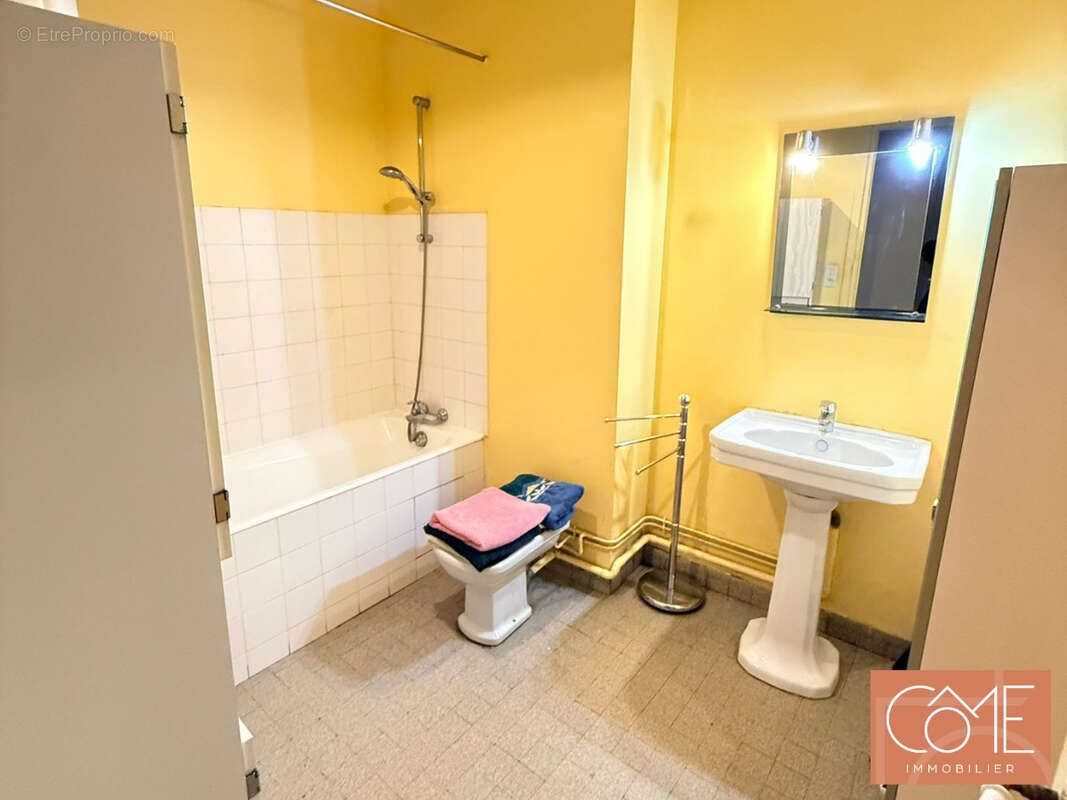 A vendre appartement t3 - 99m² - cave en sous-sol - coeur intramuros - 35400 saint malo - photo 6