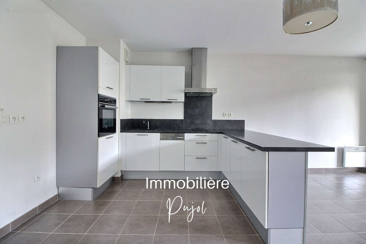 Appartement à MARSEILLE-12E