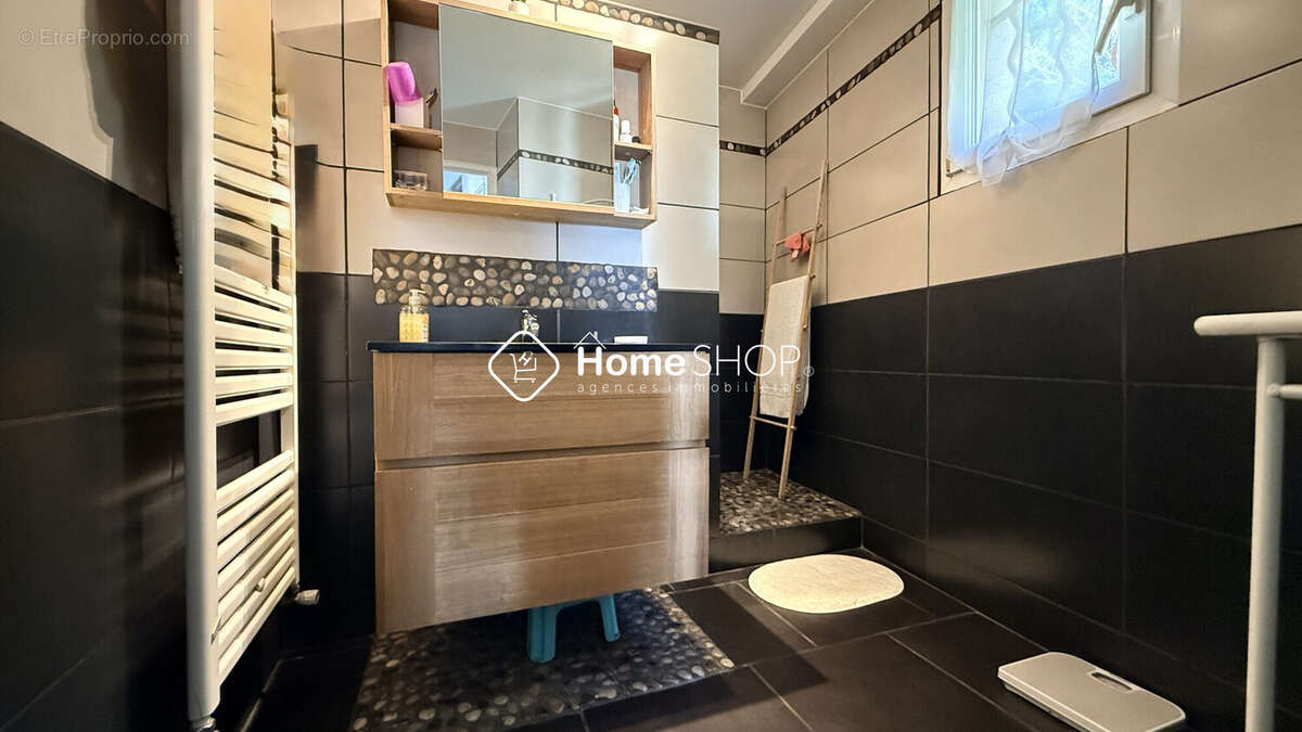 Maison à SEPTEMES-LES-VALLONS