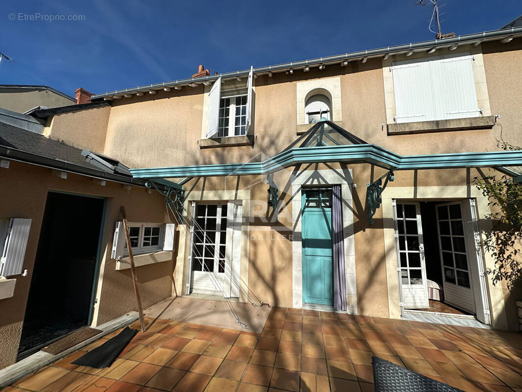 Maison à CHATEAUROUX