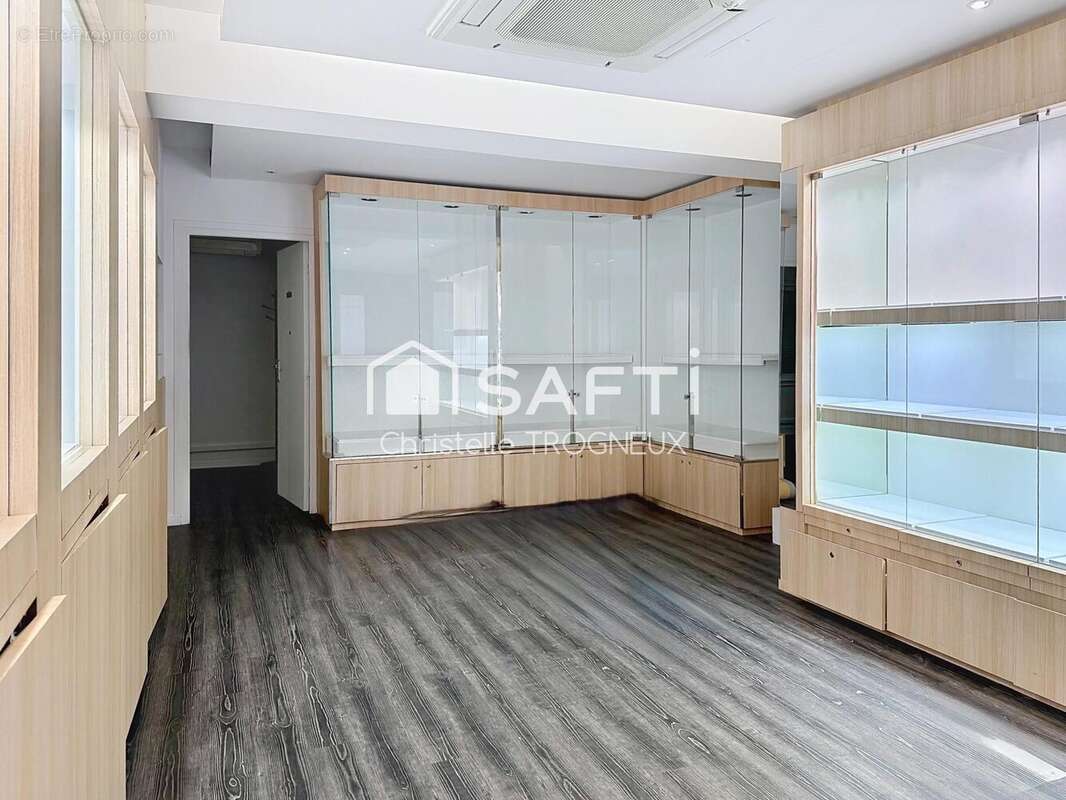 Photo 4 - Commerce à AMIENS