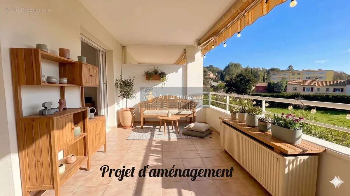 Appartement à SAINT-RAPHAEL