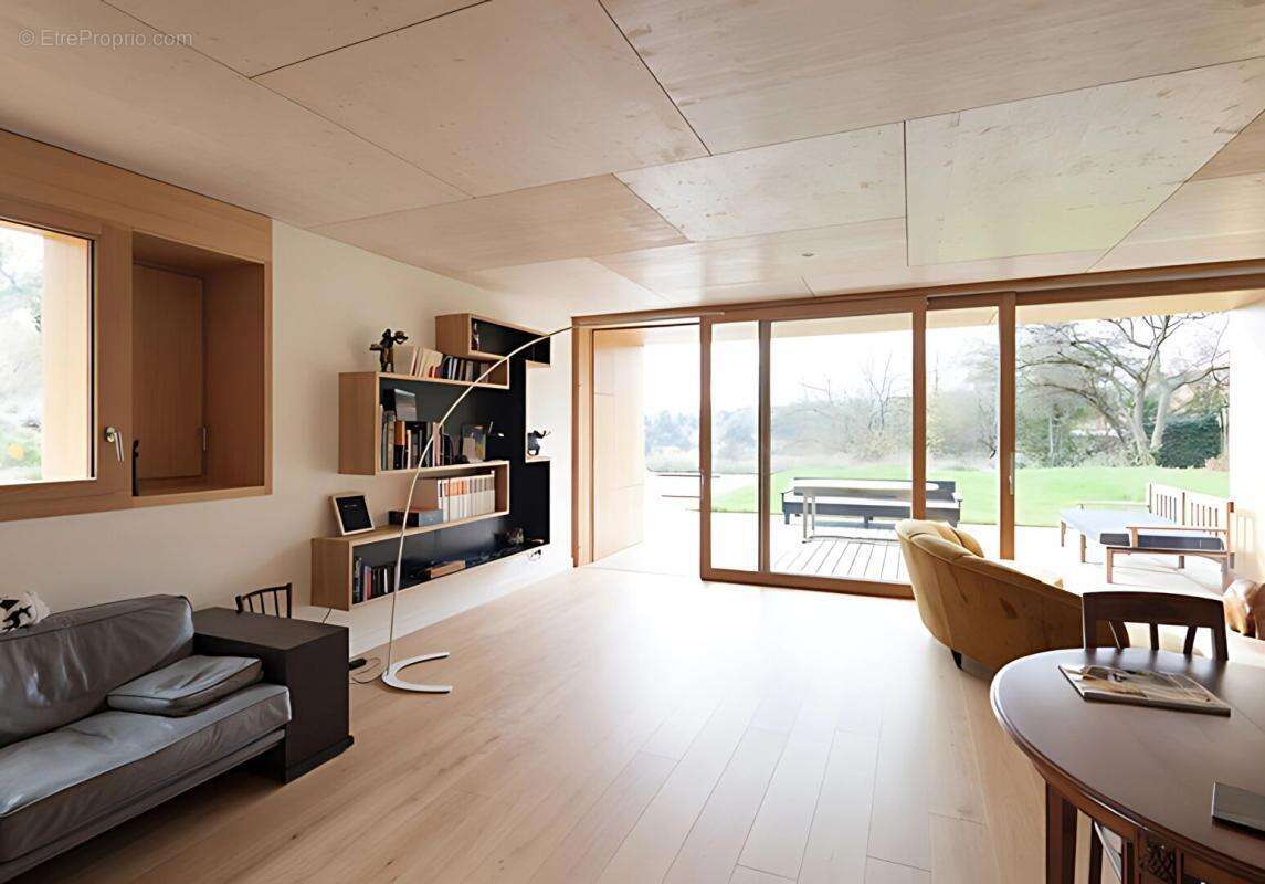 Maison à SAINT-CYR-AU-MONT-D&#039;OR