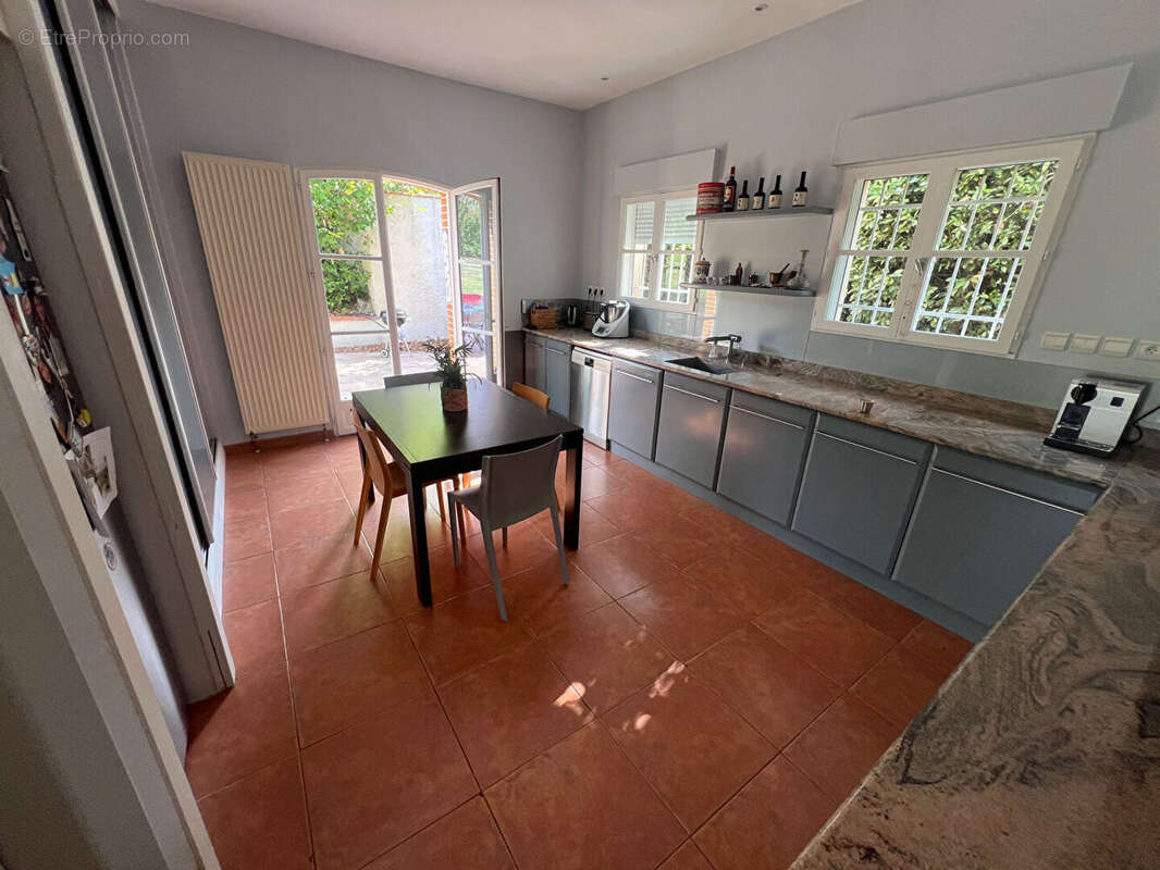 Maison à GRATENTOUR