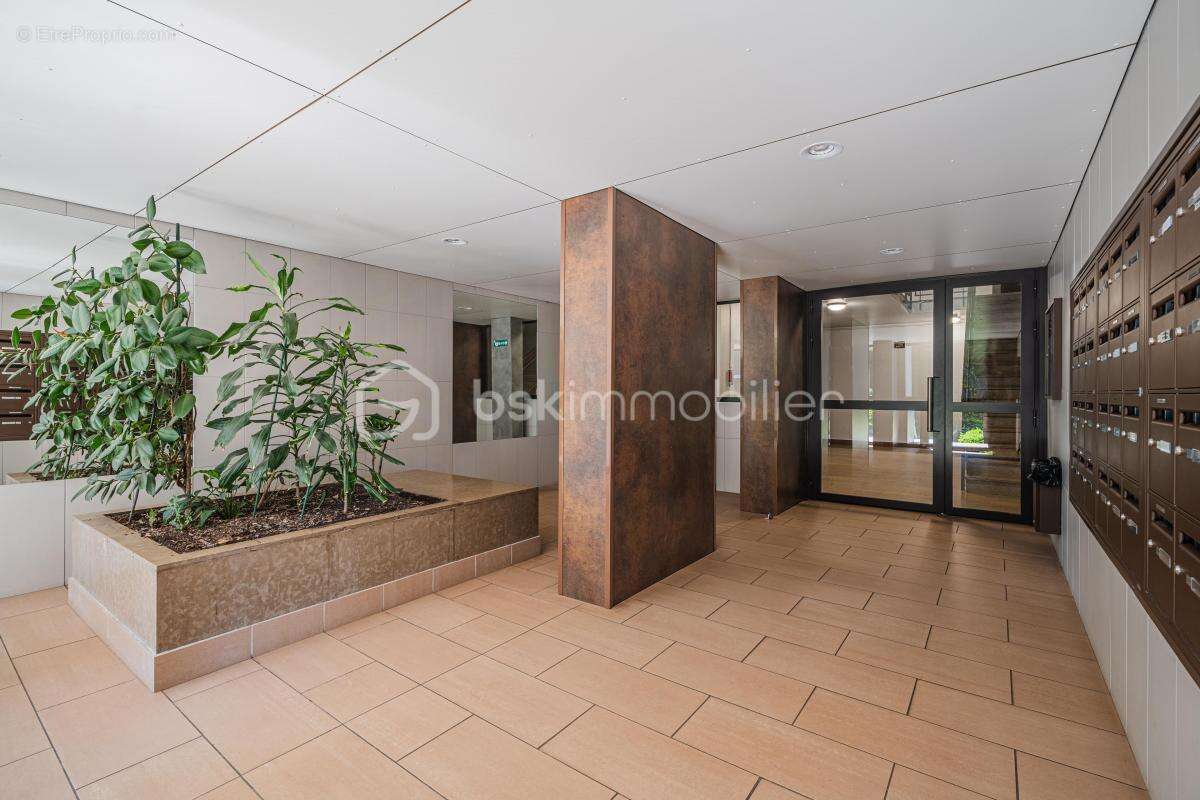 Appartement à SEYNOD