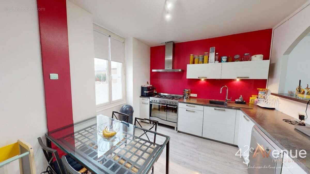 Appartement à LA RICAMARIE