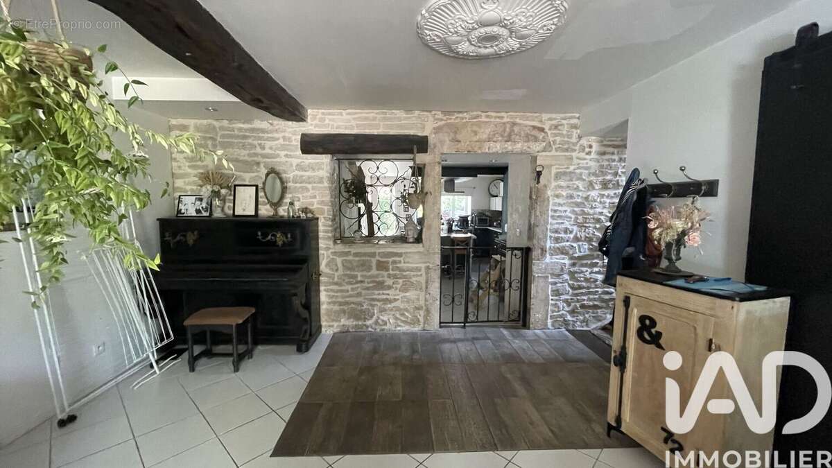 Photo 2 - Maison à BOYER