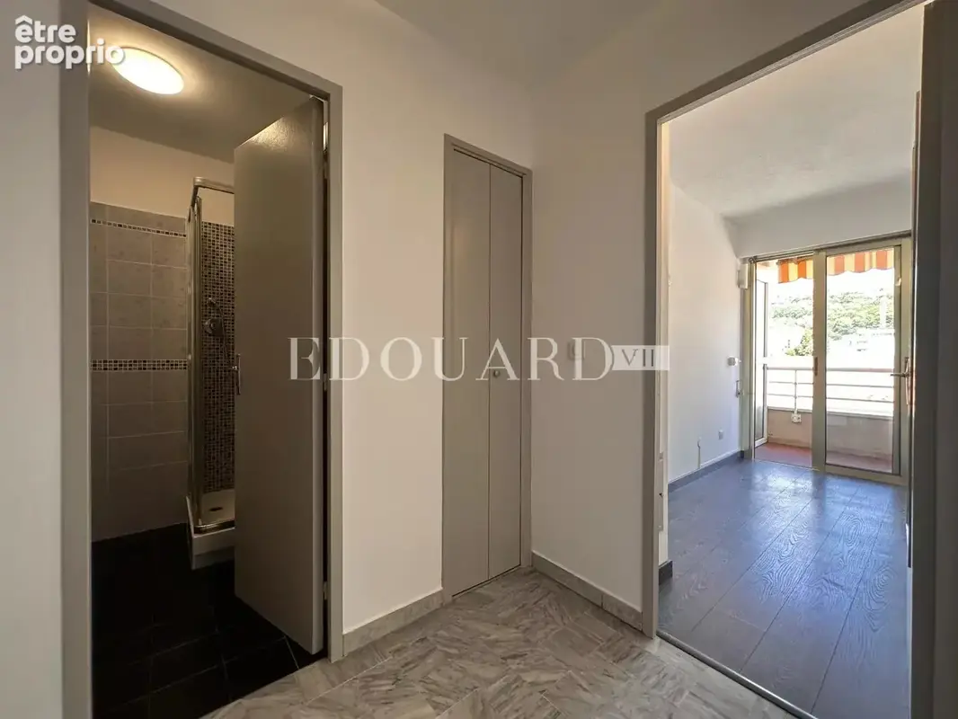 En exclusivité deux pièces avec terrasse et possibilité garage, à quelques pas de la plage du Solenzara - photo 19