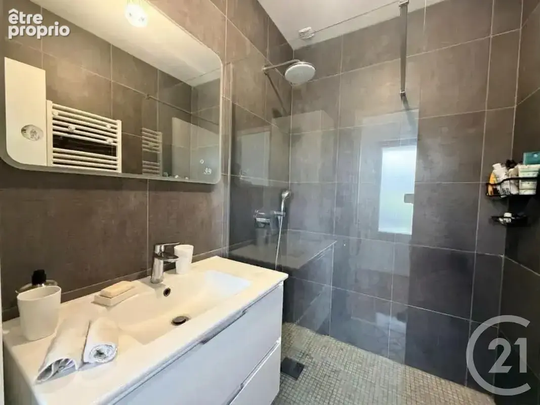 Maison 6 pièces 165 m² à vendre à Saint-Maur-Des-Fosses (94100) - photo 10