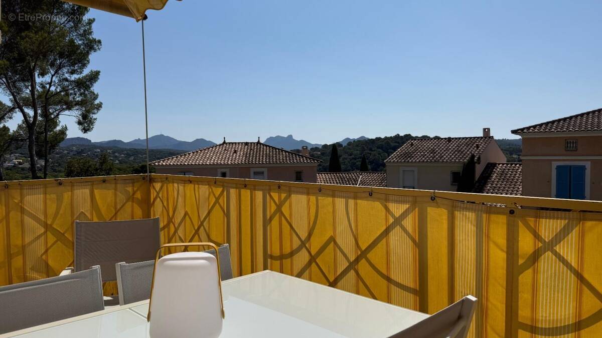 Photo Appartement à Saint-Raphael au prix de 289 000€