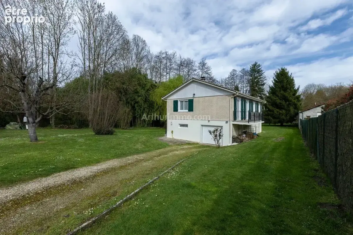 Photo Maison à Vignieu au prix de 249 000€