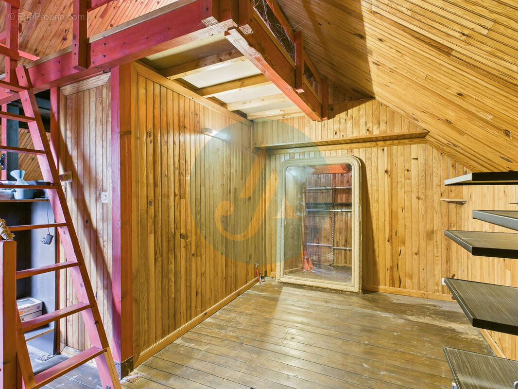 Maison à TRONSANGES