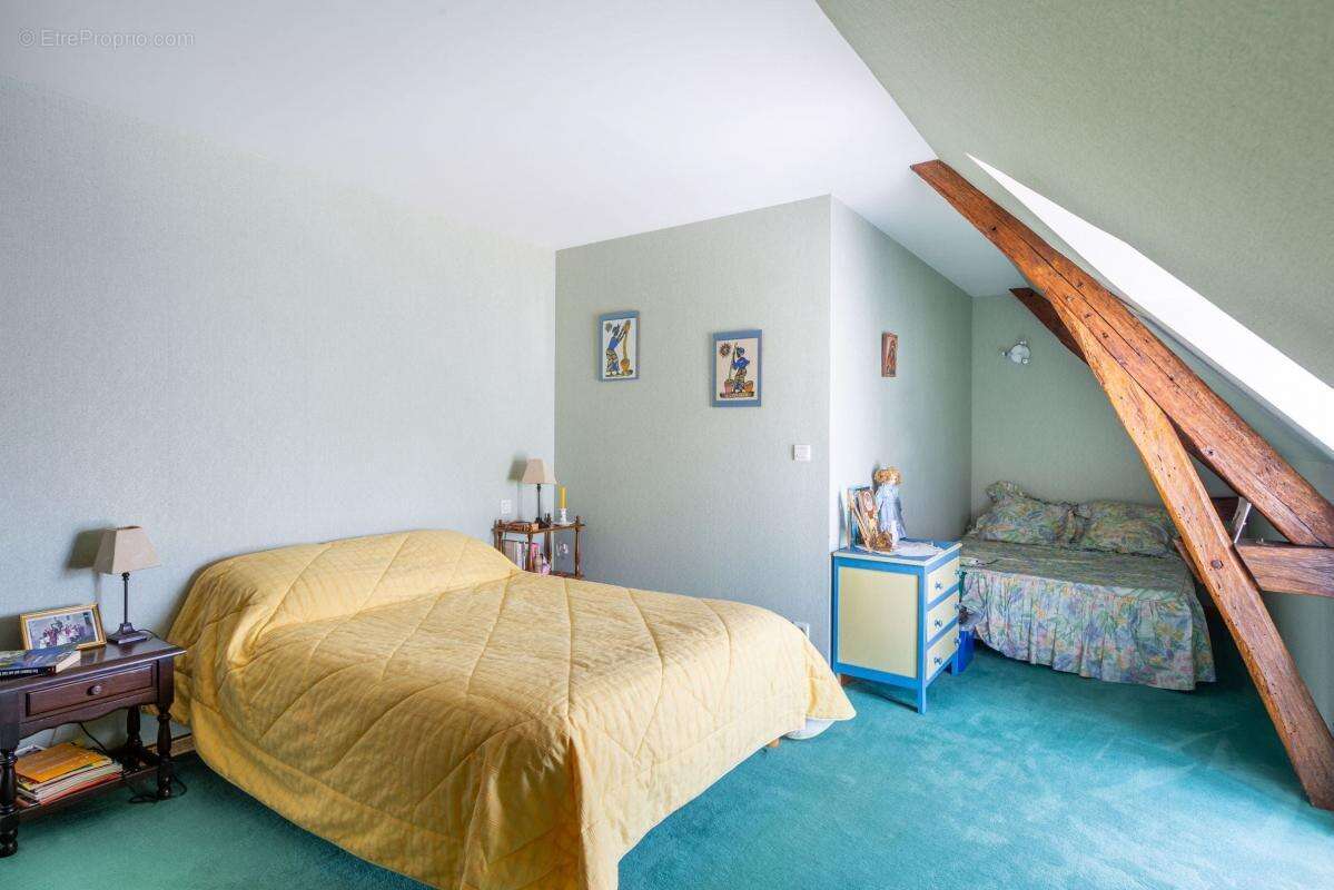 Maison à COUDDES