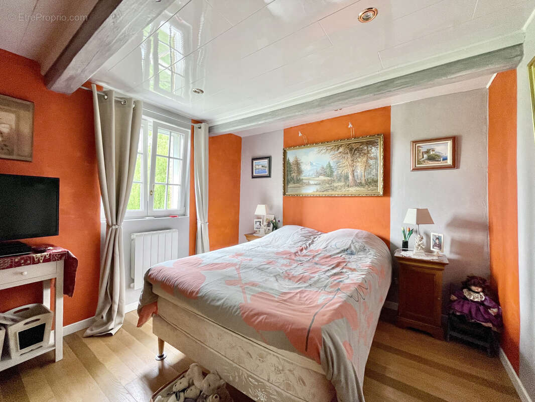 Maison à BEAUFOUR-DRUVAL