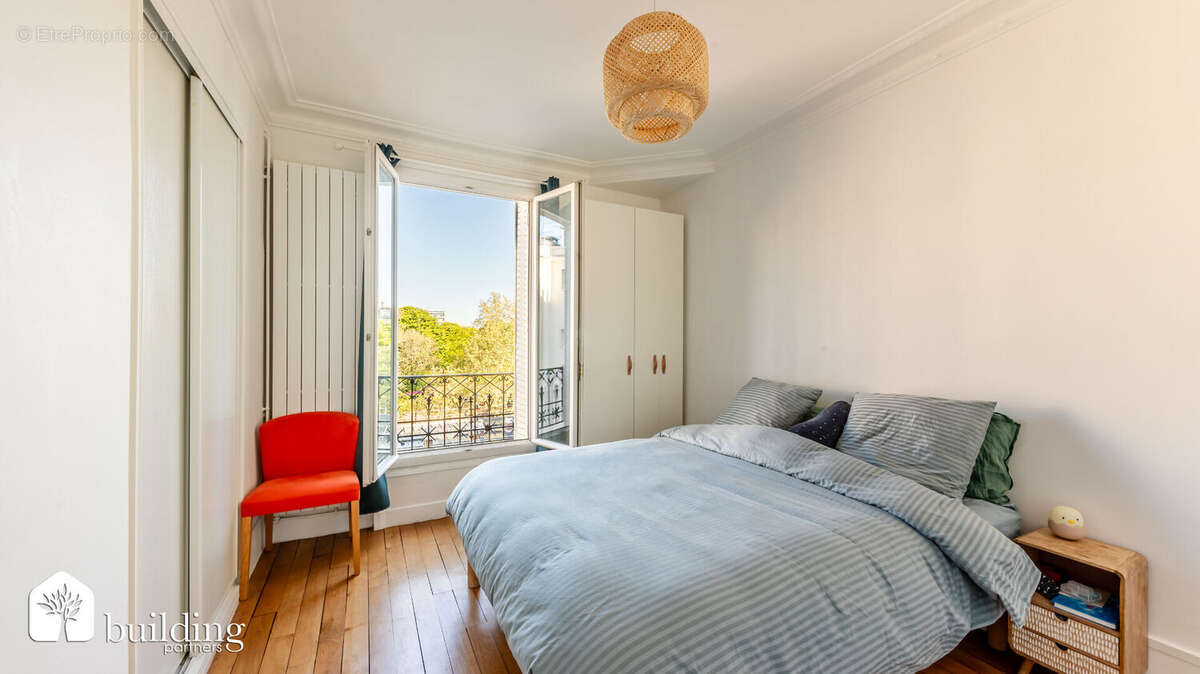 Appartement à LEVALLOIS-PERRET