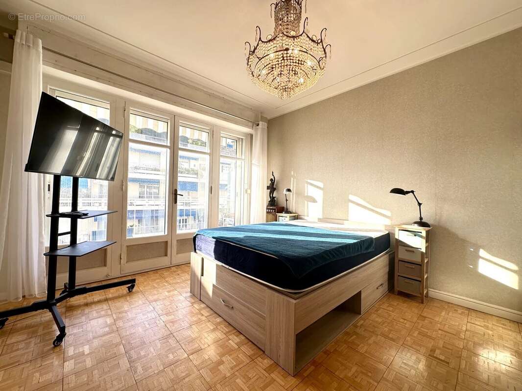 Appartement à LE CANNET