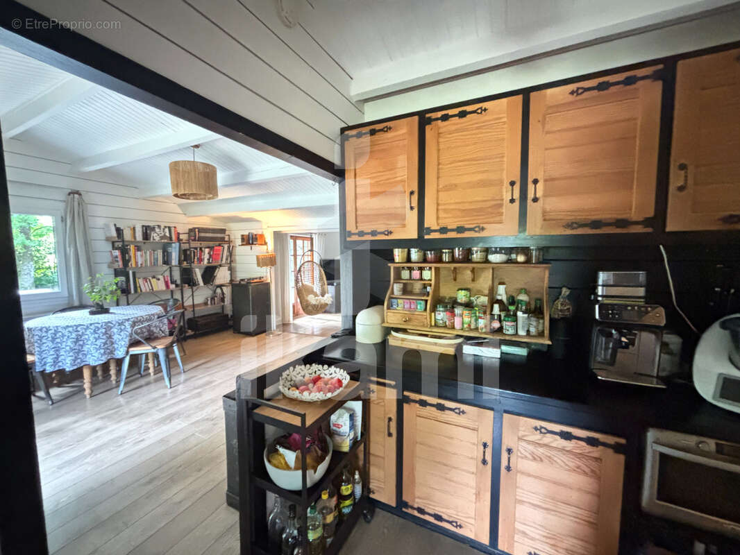 Maison à PIERREFITTE-SUR-SAULDRE