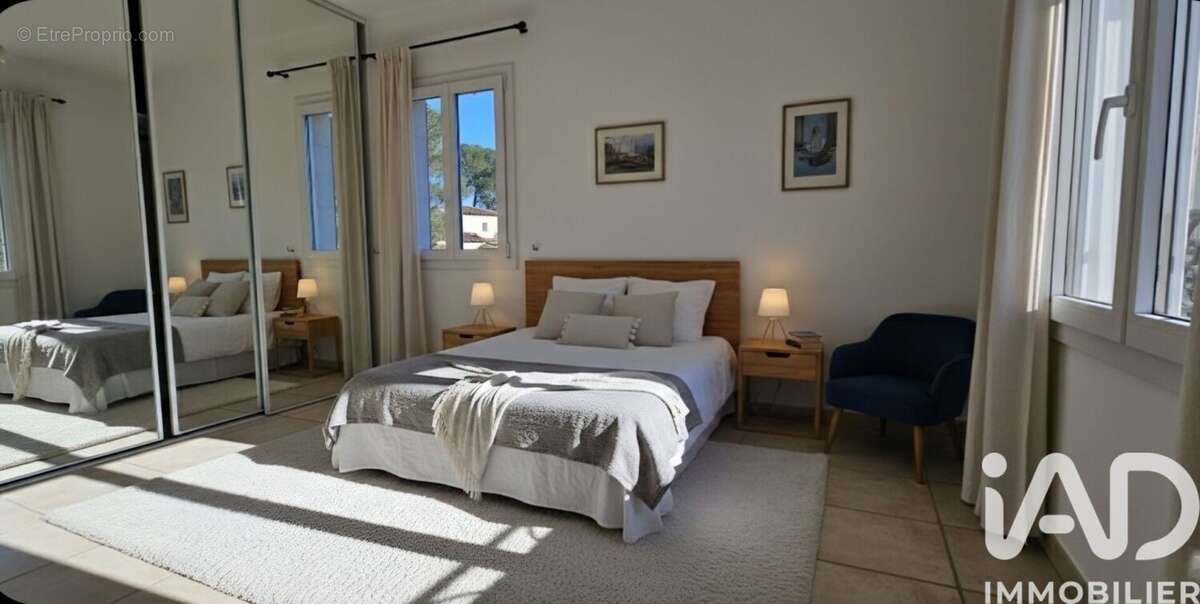 Photo 8 - Maison à SAINT-RAPHAEL