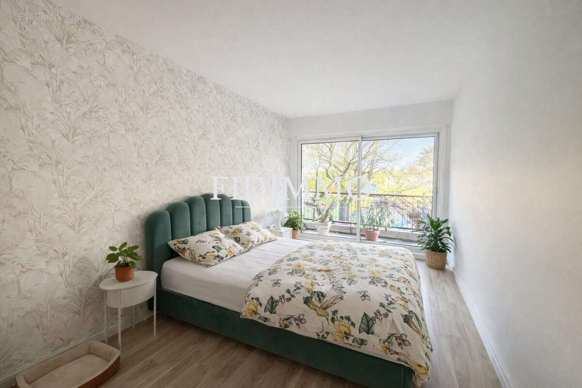 Appartement à CHENNEVIERES-SUR-MARNE