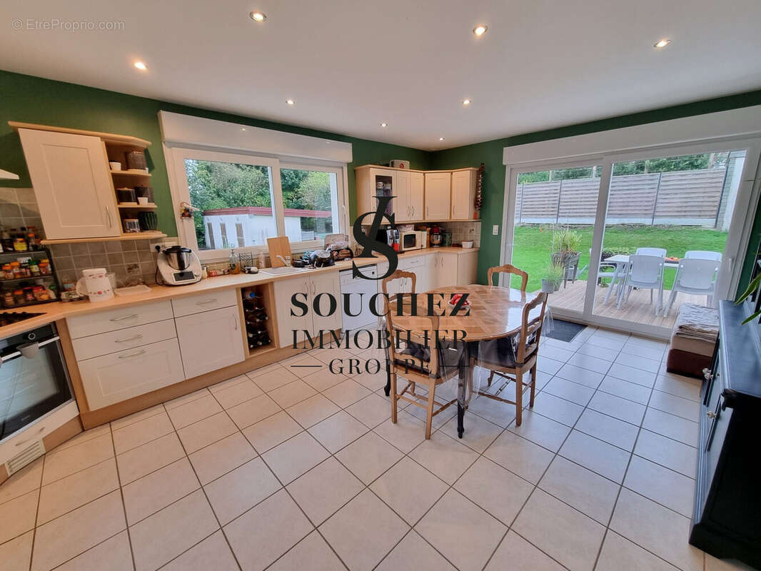 Maison à FREVIN-CAPELLE