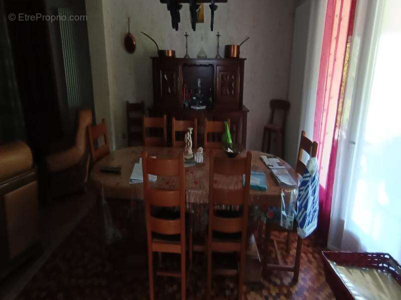 Maison à SAINT-SEURIN-SUR-L&#039;ISLE