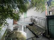 Maison à SAINT-YRIEIX-LA-PERCHE