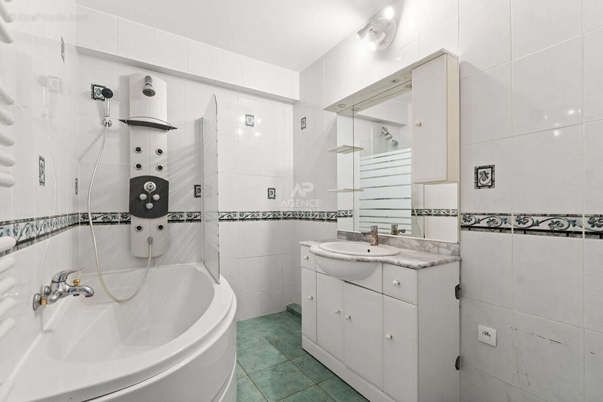 Appartement Saint Germain En Laye 3 pièces -75m² - photo 8