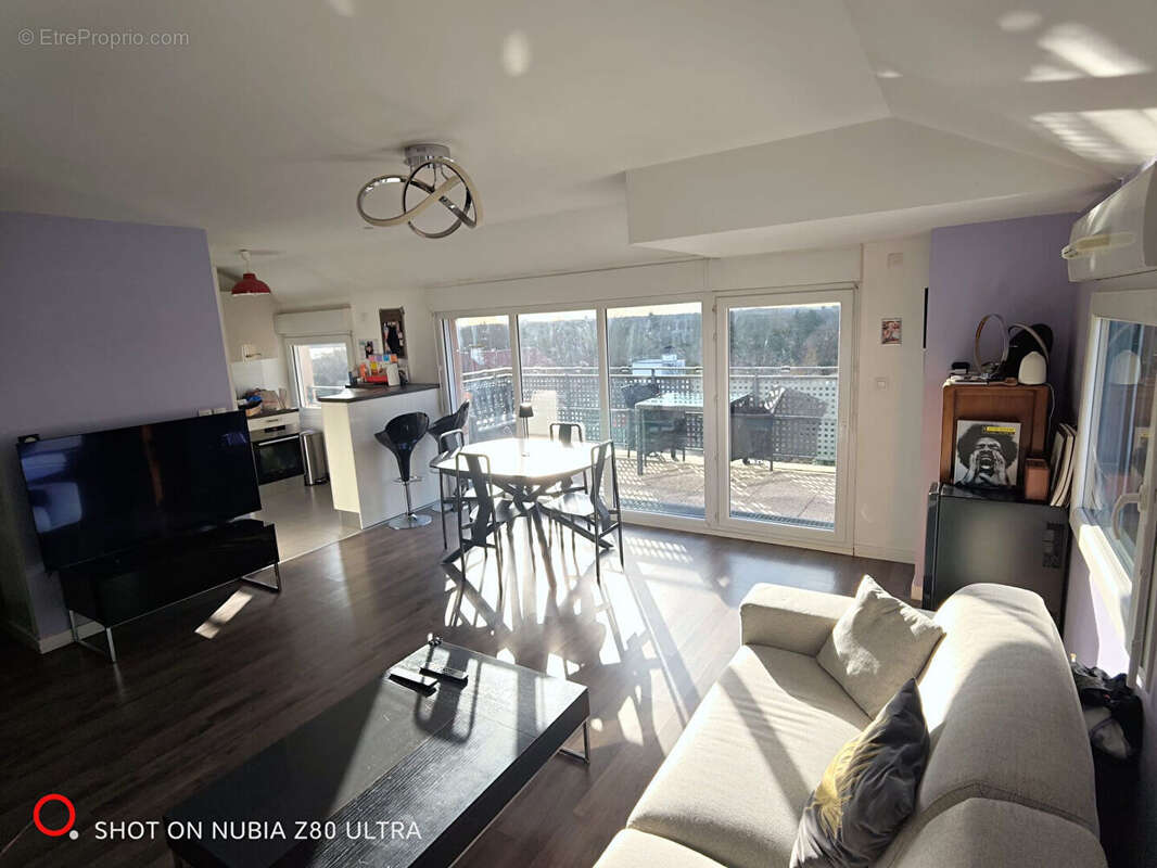 Appartement à CHENNEVIERES-SUR-MARNE