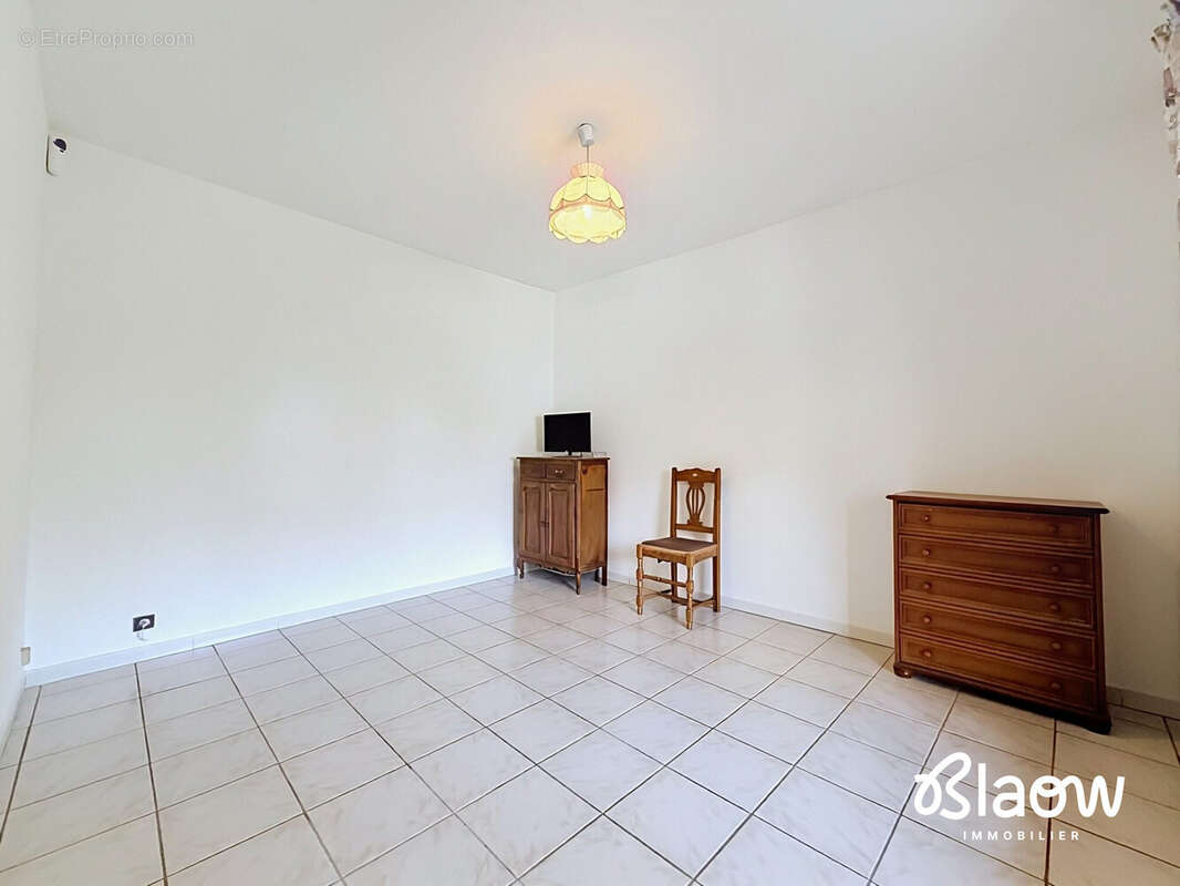 Maison 95 m² à Meyzieu  - photo 9