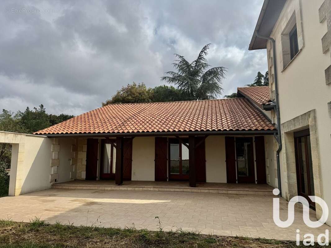 Photo 4 - Maison à AMBARES-ET-LAGRAVE