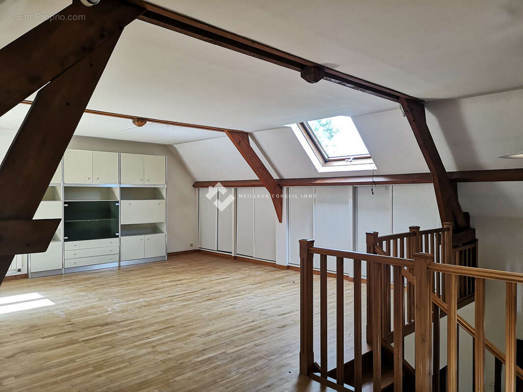 Maison 144 m² à Dammartin-En-Goele  - photo 9