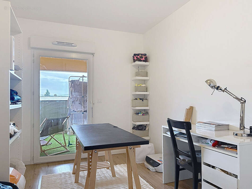 Appartement à VILLENAVE-D'ORNON