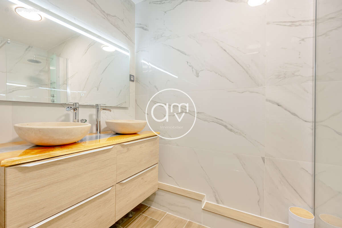 Appartement à HYERES