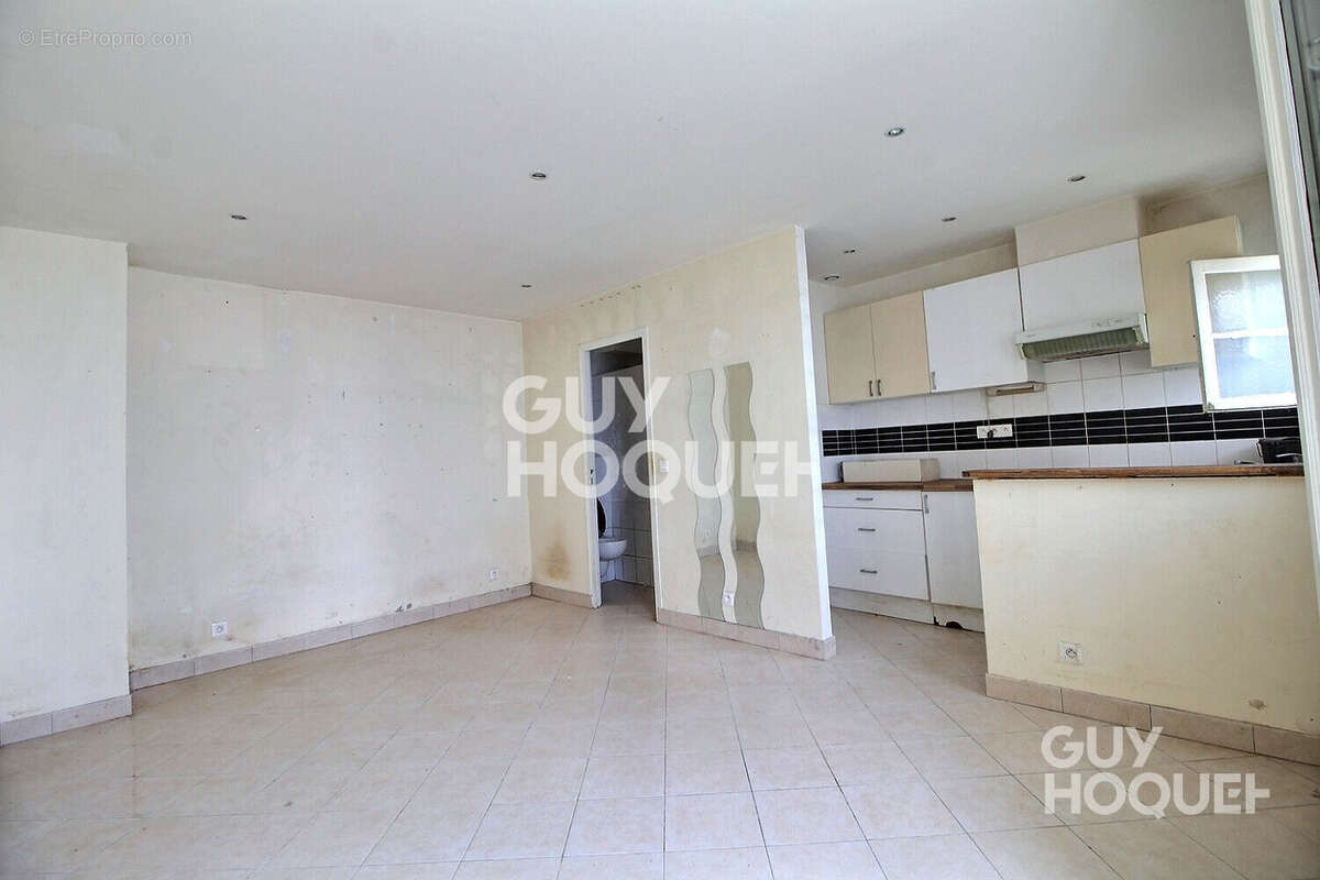 Appartement à CHAVILLE