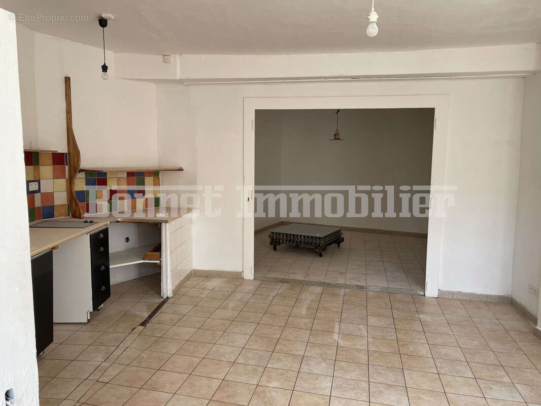 Appartement à NYONS