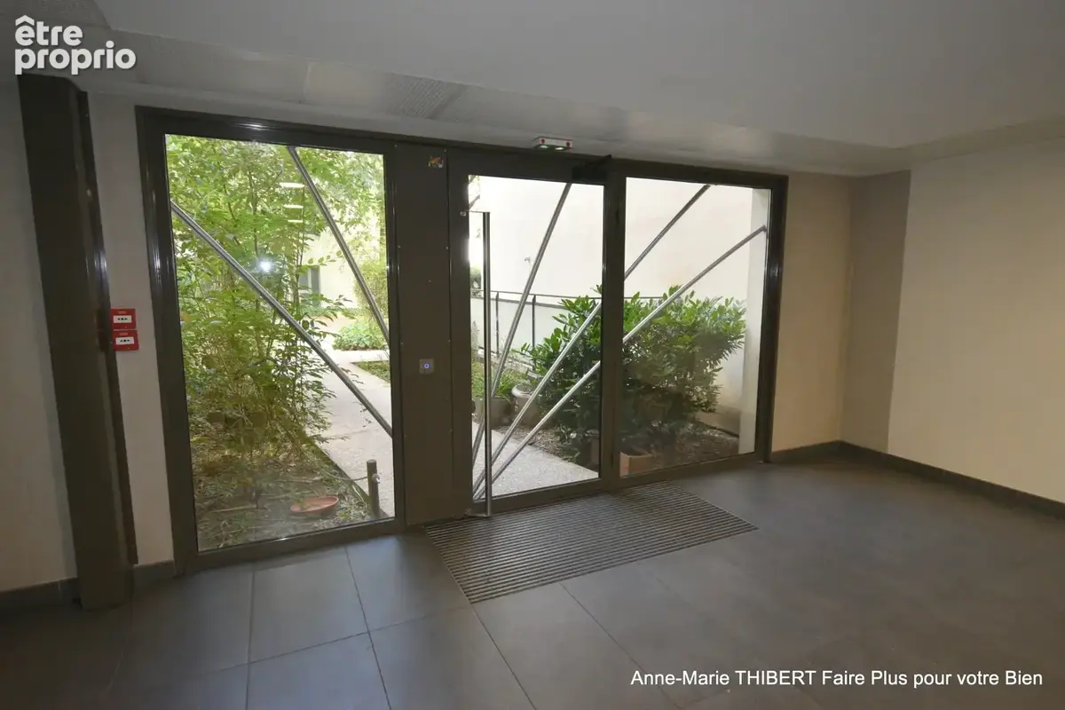Appartement à vendre 3 pièces LYON 8EME ARRONDISSEMENT (69) avec grand garage - photo 20