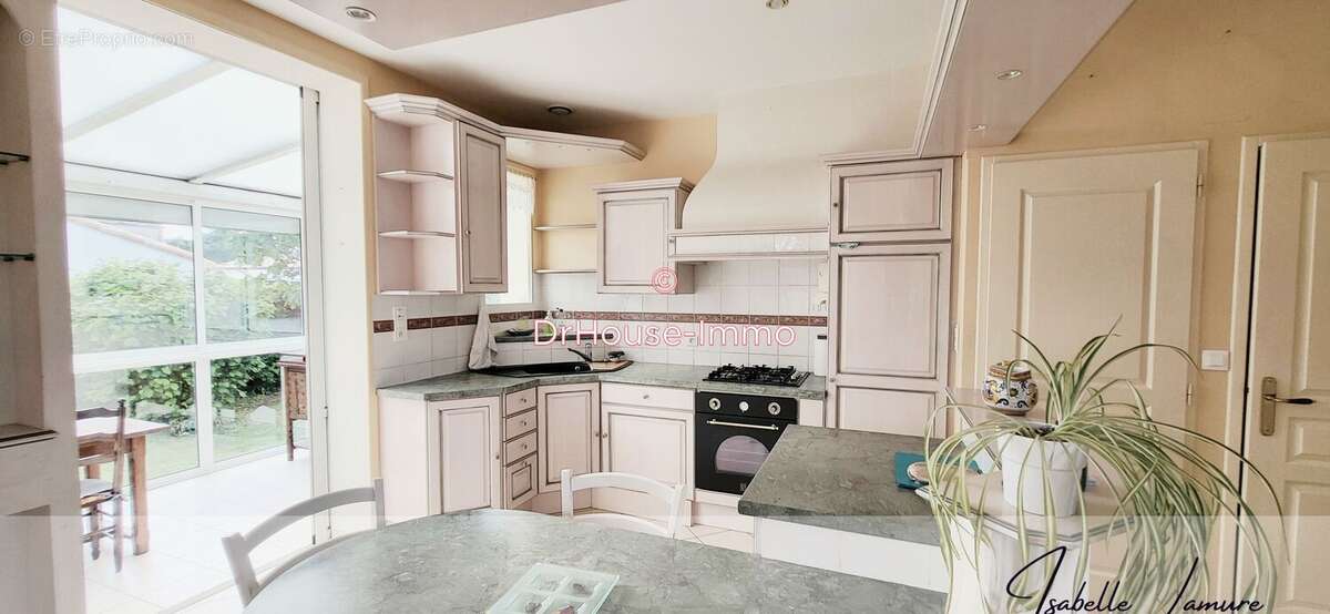 Maison 110 m² à Chantonnay  - photo 13