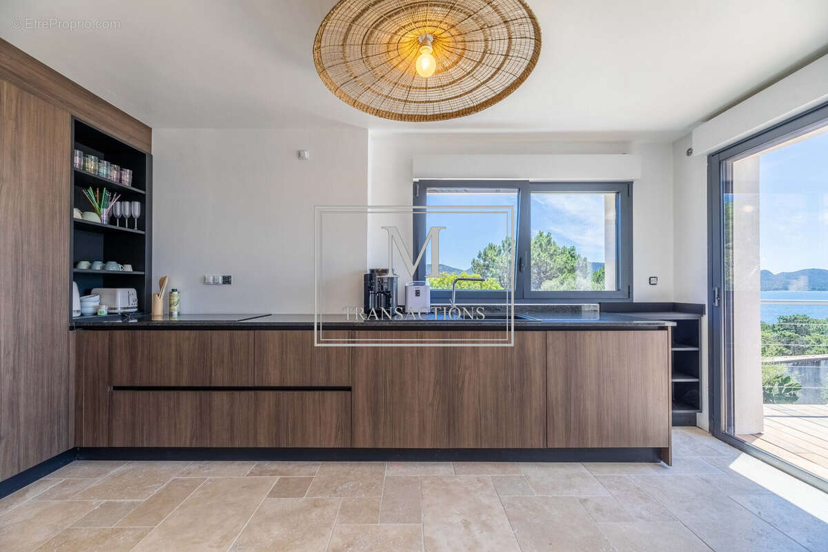 Maison à PORTO-VECCHIO