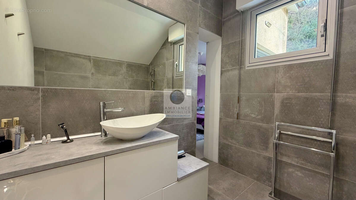 Maison à LORIOL-SUR-DROME