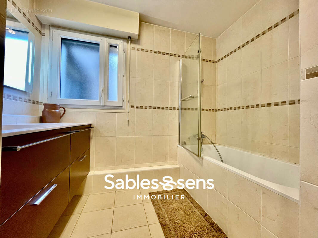 Appartement à CARRIERES-SUR-SEINE