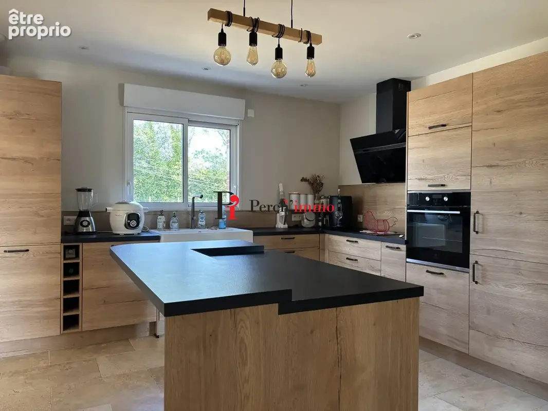 Maison 6 pièces 173 m² à vendre à Mortagne-Au-Perche (61400) - photo 3