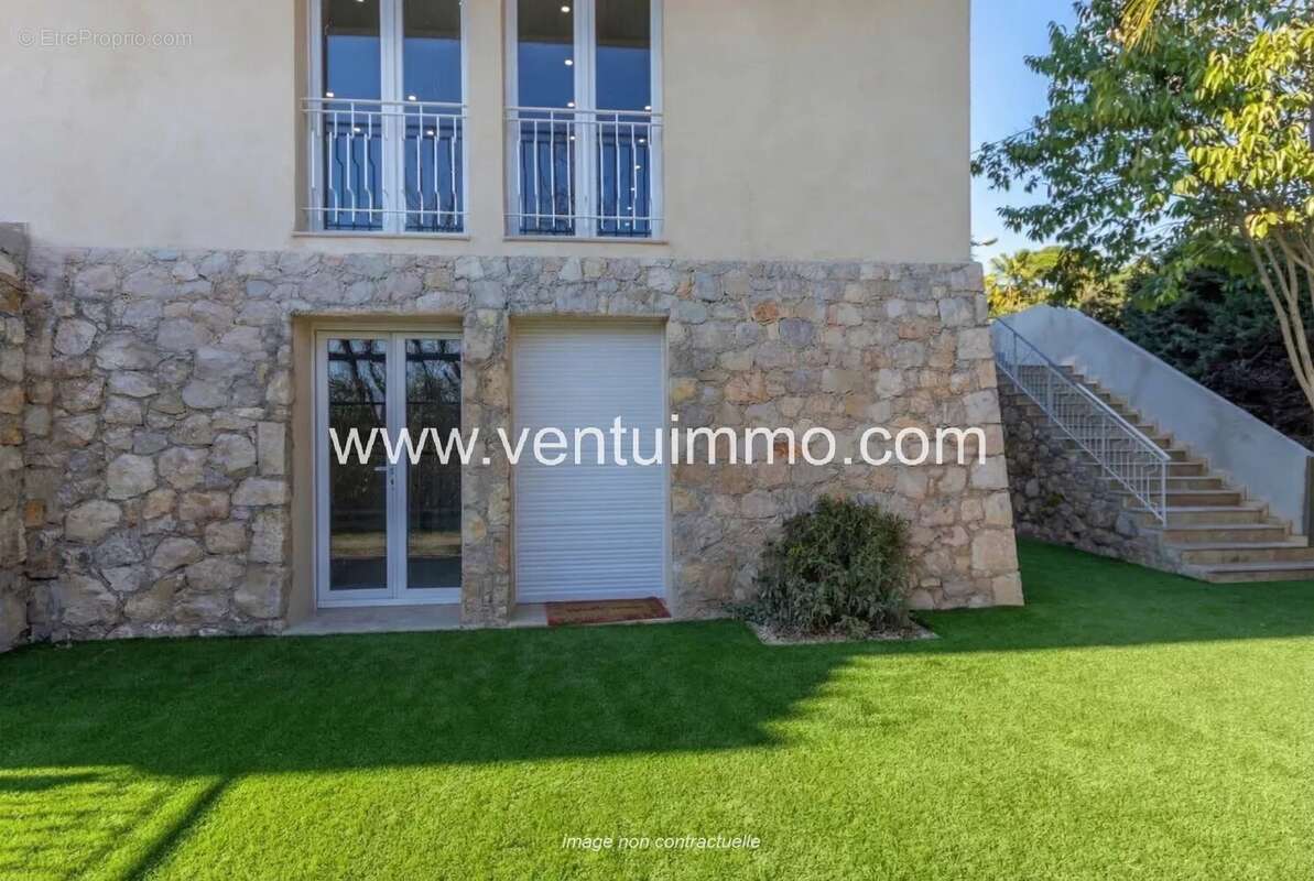 Maison mitoyenne de 111 m² avec piscine à Mougins - photo 4