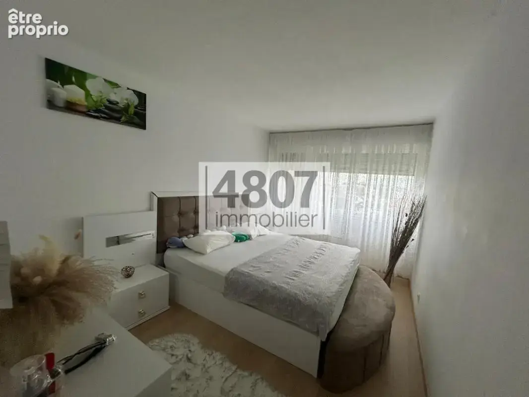 Grand T3 St Julien centre - photo 3