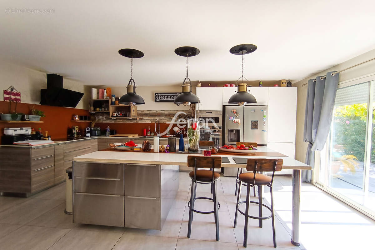 Maison 238 m² à Draguignan  - photo 8