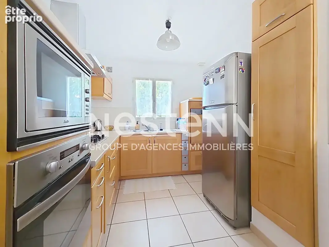 Maison de plain-pied,  4 pièces, 101 m² habitables, Jardin clos avec piscine - photo 8