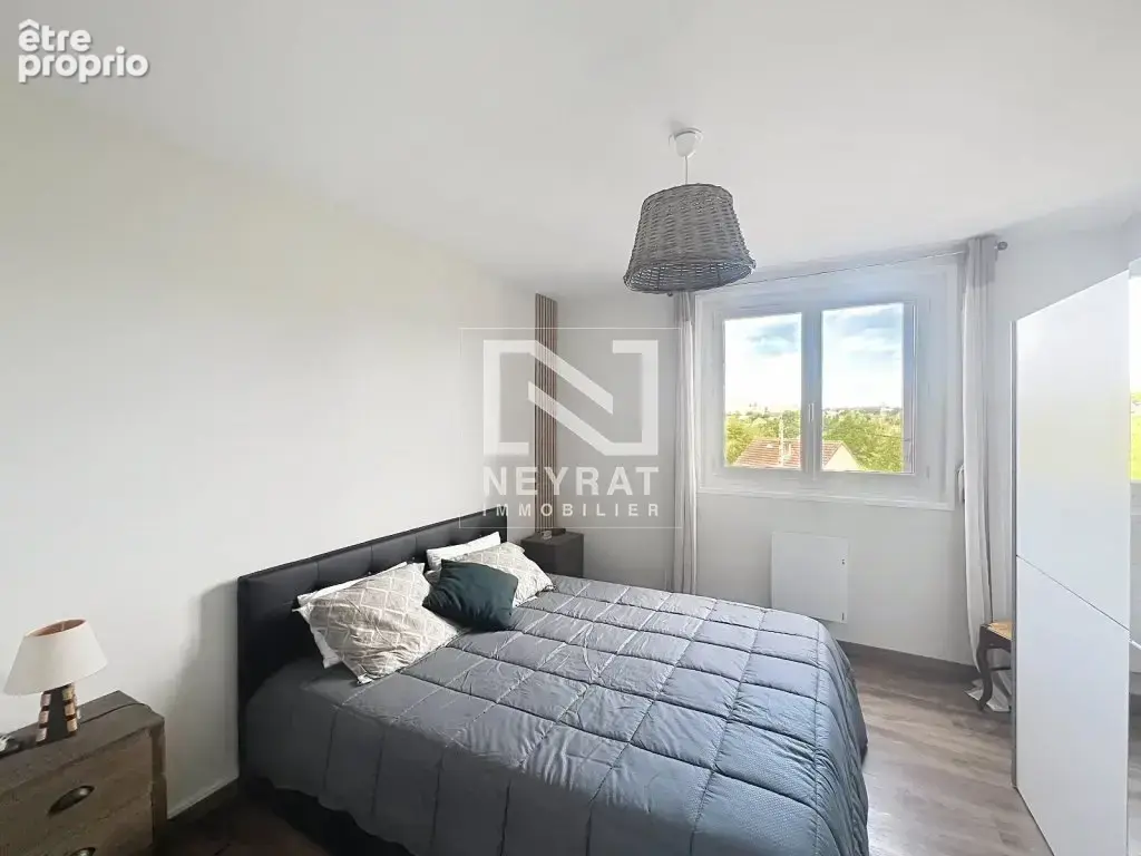 Autun - appartement type 2 avec ascenceur ! - photo 6