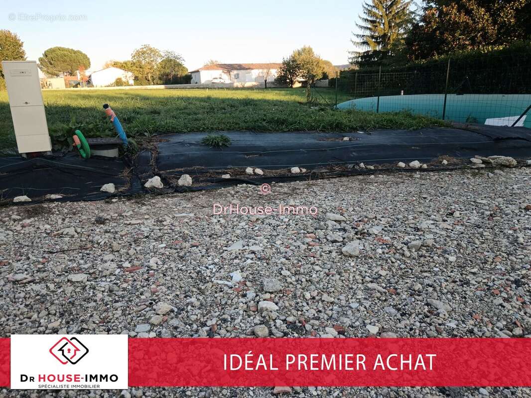 Terrain 1150 m² à Sainte-Livrade-Sur-Lot  - photo 52