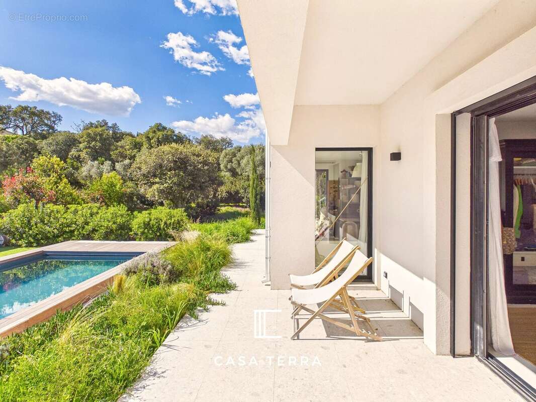 Maison à PORTO-VECCHIO