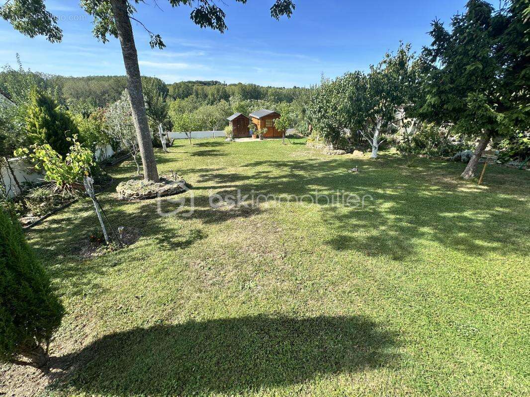 Maison à CORBEIL-ESSONNES